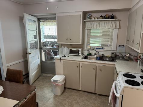 32 Jefferson Road Plattsburgh NY 12901