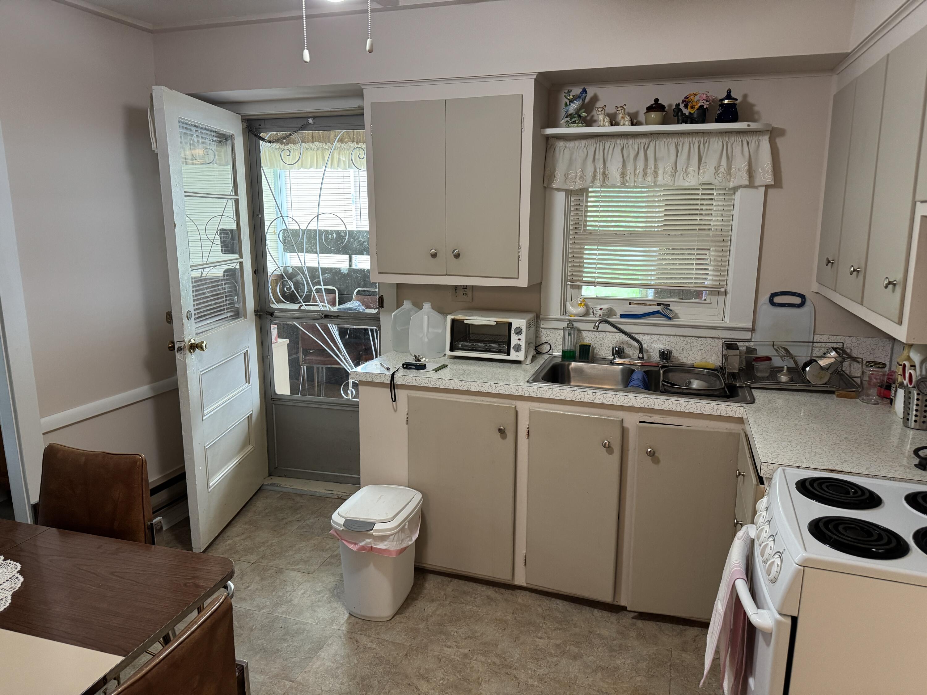 32 Jefferson Road Plattsburgh NY 12901