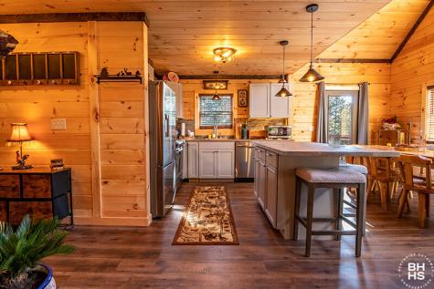 10 Emelies Way Lake Placid NY 12946