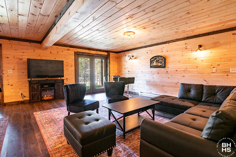10 Emelies Way Lake Placid NY 12946