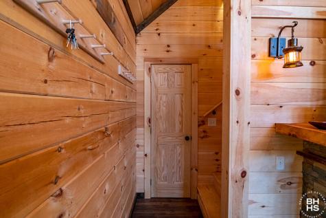 10 Emelies Way Lake Placid NY 12946