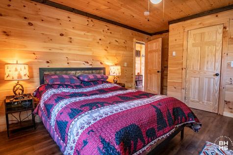 10 Emelies Way Lake Placid NY 12946