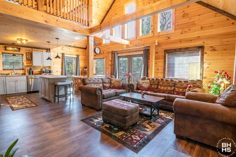 10 Emelies Way Lake Placid NY 12946