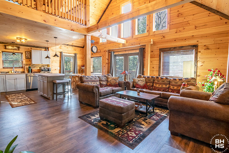 10 Emelies Way Lake Placid NY 12946