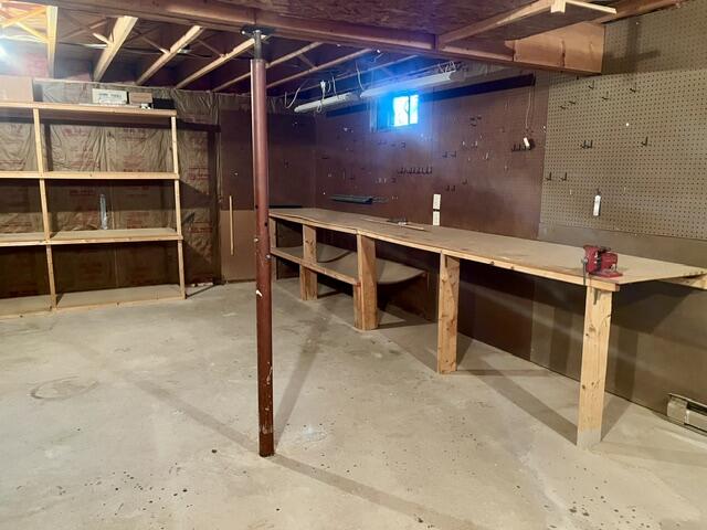 19 Flaglar Drive Plattsburgh NY 12901
