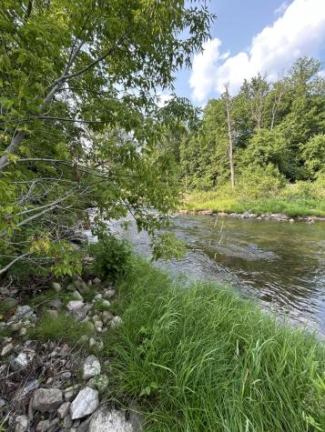 571 Cook Road Essex NY 12936