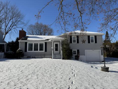 14 Olivetti Place Plattsburgh NY 12901