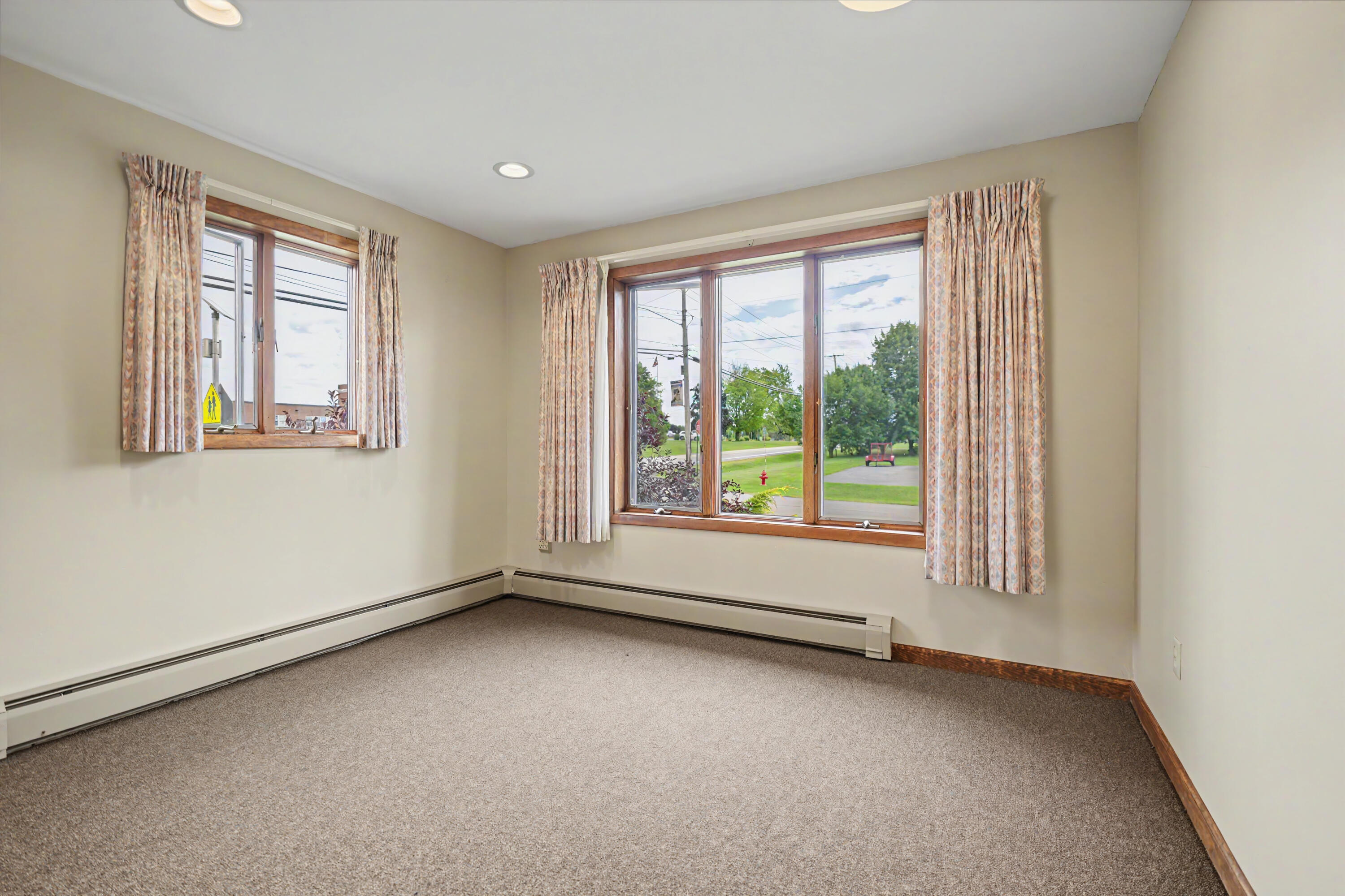 19 Laflure Lane Peru NY 12972