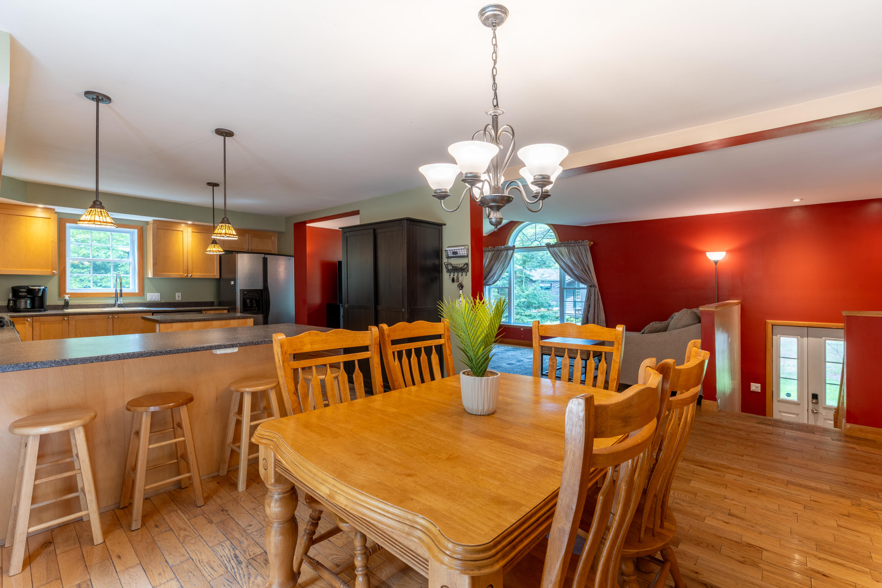 2950 Nys Route 73 Keene NY 12942