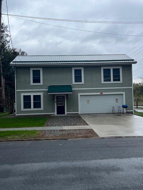 23 Vine Street Keeseville NY 12944