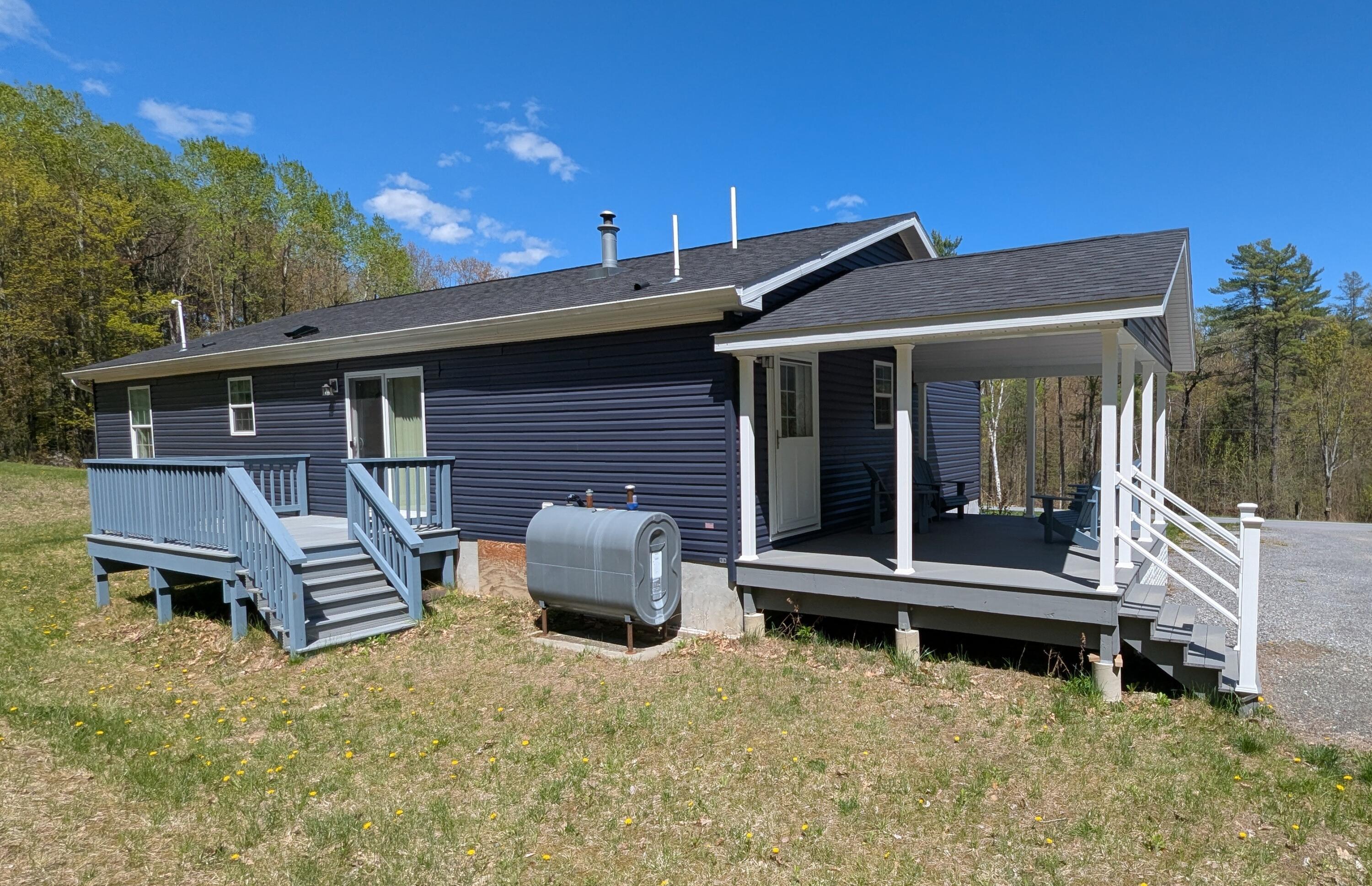 341 Daniels Road Essex NY 12936
