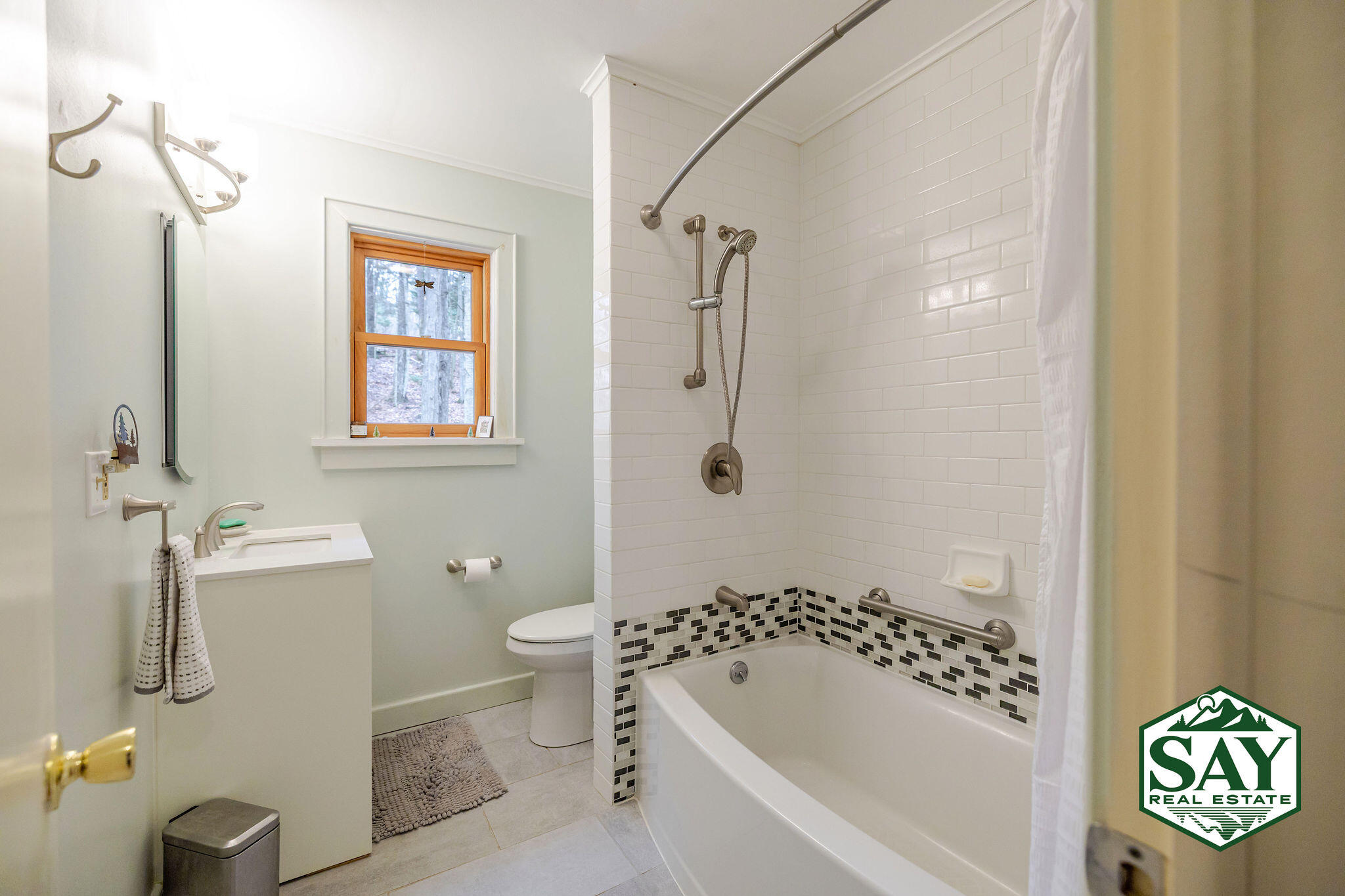 58 Saranac Lane Saranac Lake NY 12983