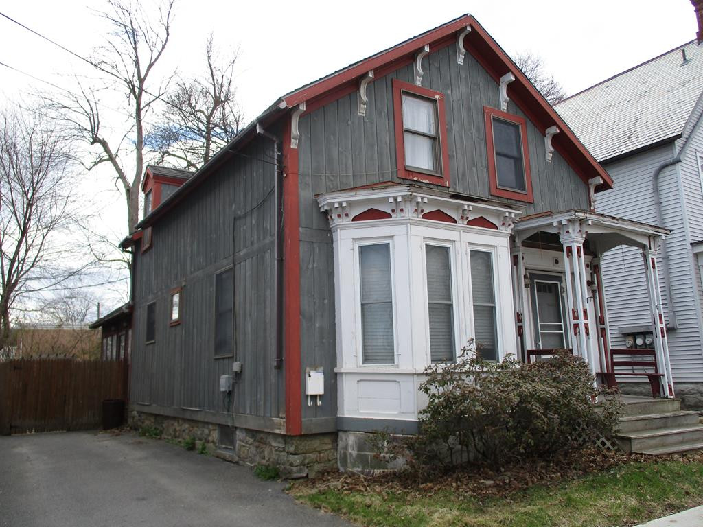 7 Couch Street Plattsburgh NY 12901
