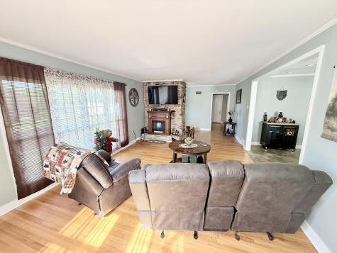 2115 Route 22b Morrisonville NY 12962