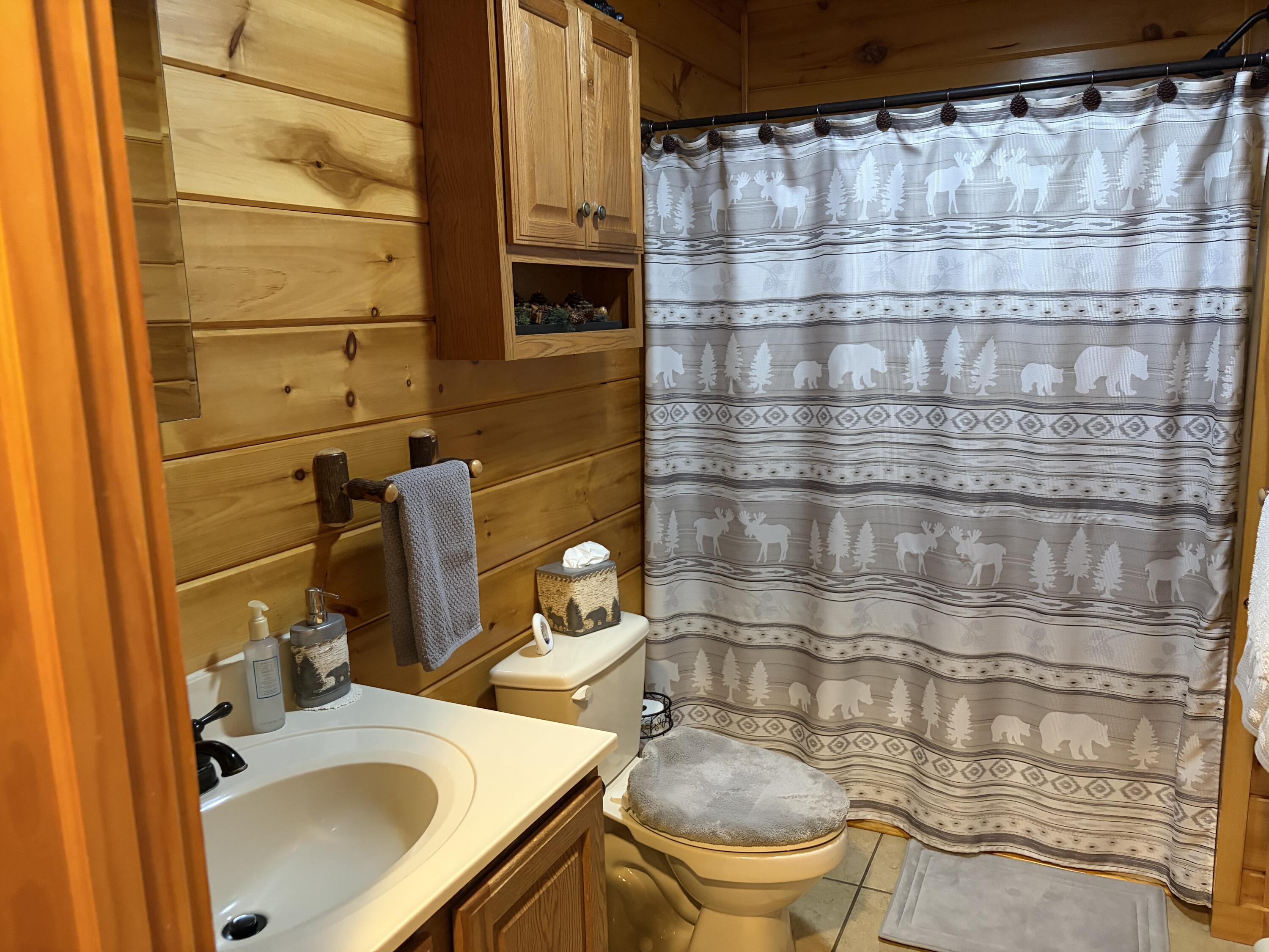 186 Town Line Road Cadyville NY 12918