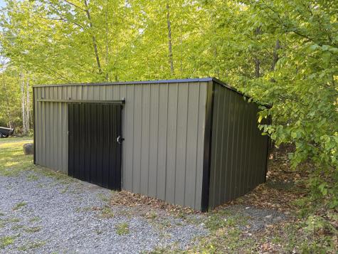 186 Town Line Road Cadyville NY 12918