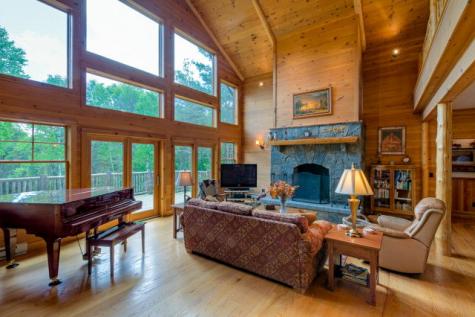 196 Algonquin Drive Lake Placid NY 12946