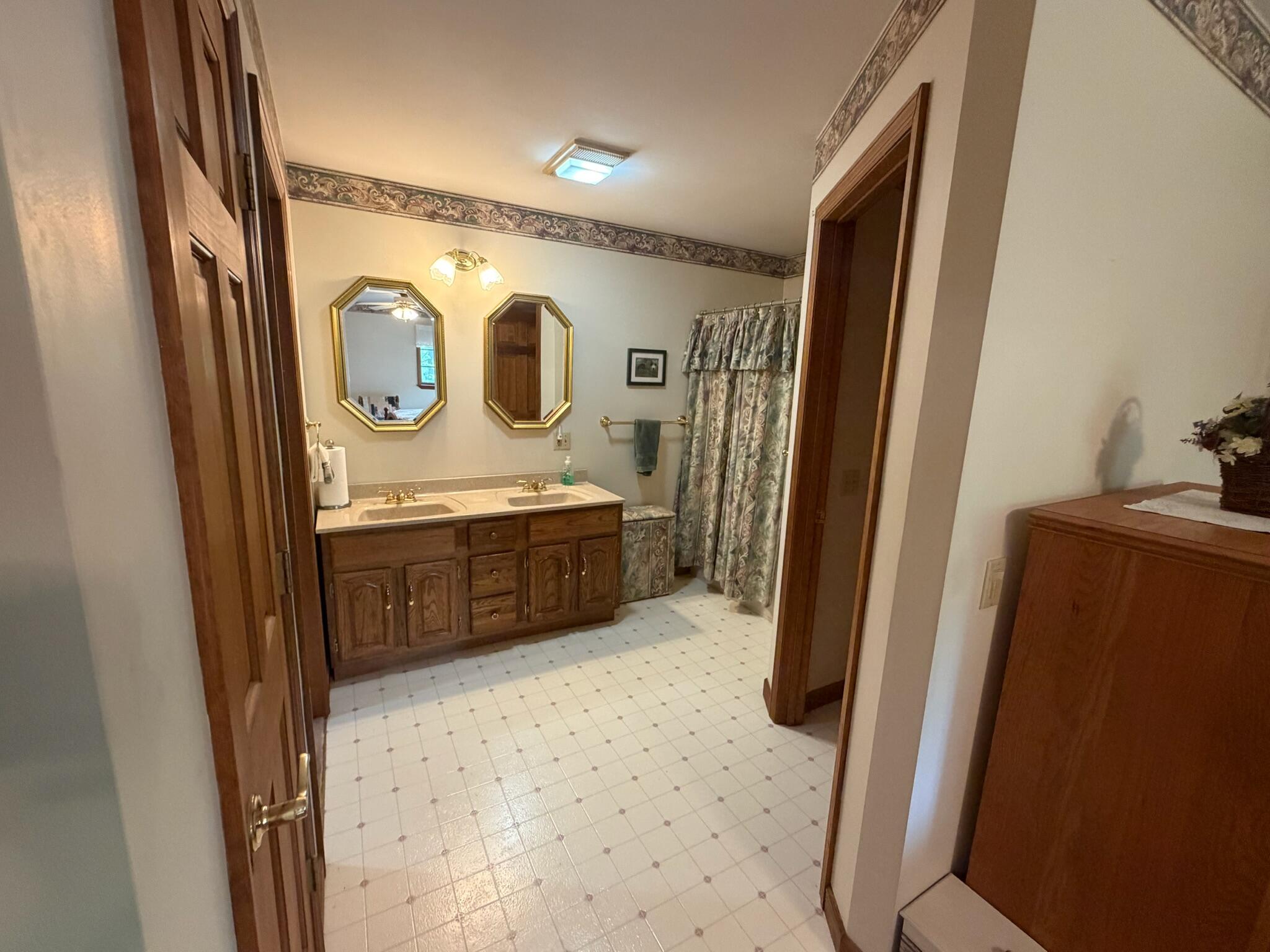 17 Pine Ridge Drive Morrisonville NY 12962