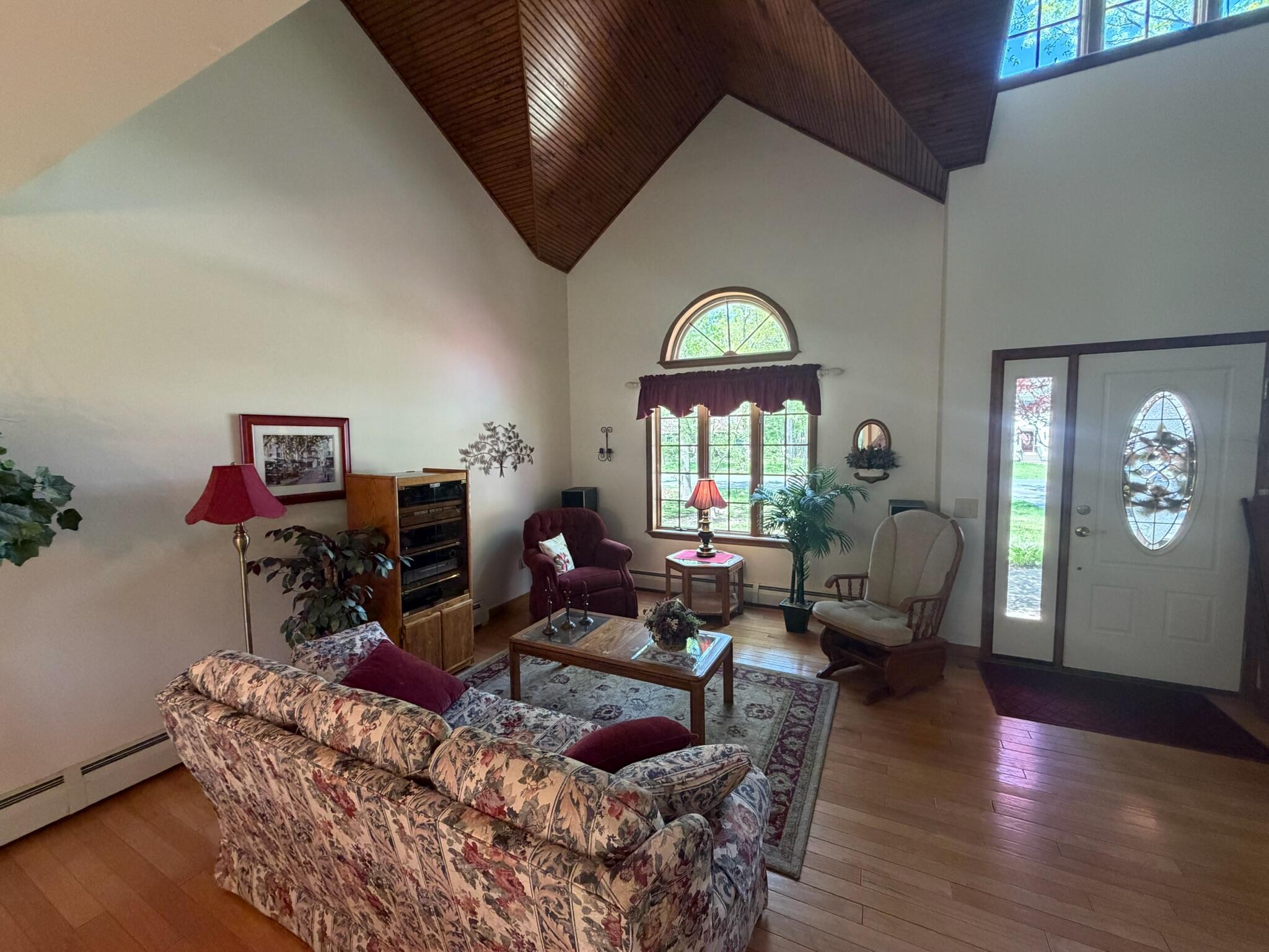 17 Pine Ridge Drive Morrisonville NY 12962