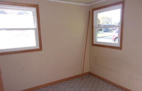 13 Lakeside Court Plattsburgh NY 12901