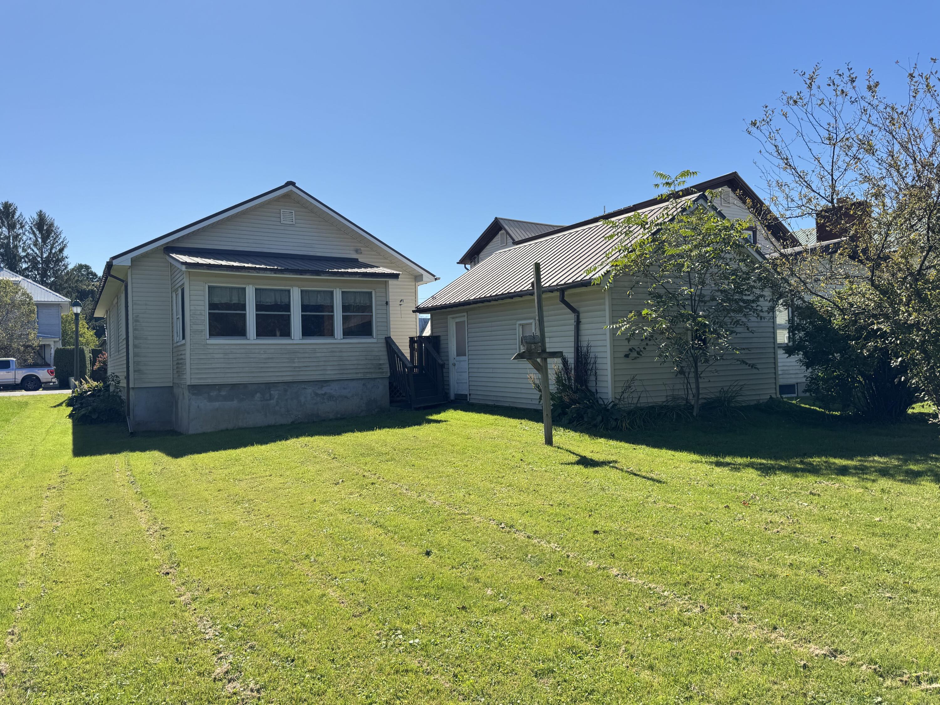 54 Pratt Street Rouses Point NY 12979