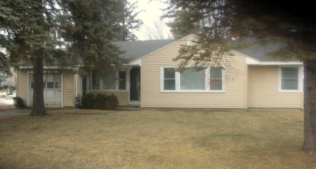 36 Pine Street Rouses Point NY 12979