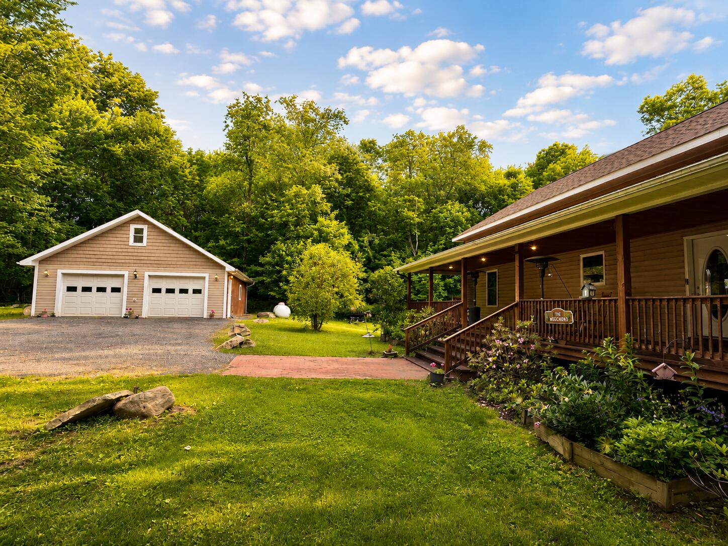 27 French Road North Bangor NY 12966