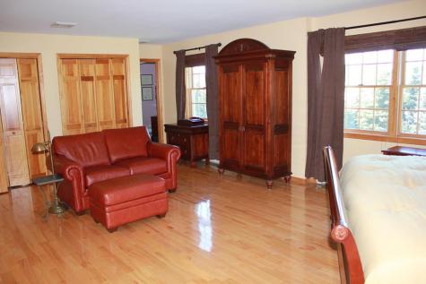 2 Darin Avenue Morrisonville NY 12962