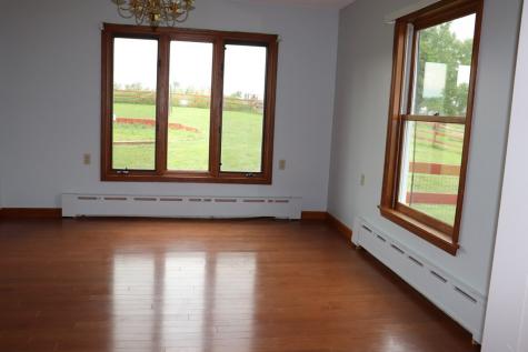 628 River Road Peru NY 12972