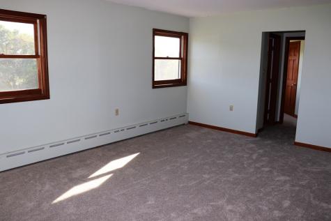 628 River Road Peru NY 12972