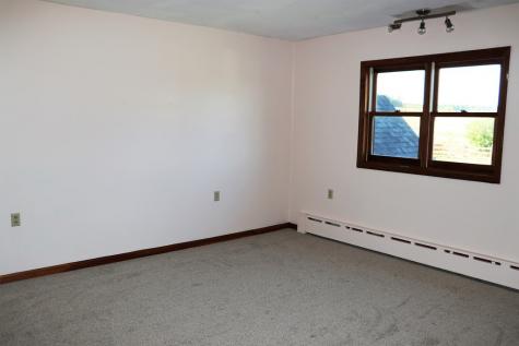 628 River Road Peru NY 12972
