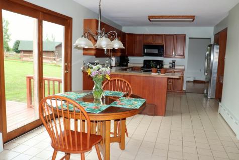 628 River Road Peru NY 12972