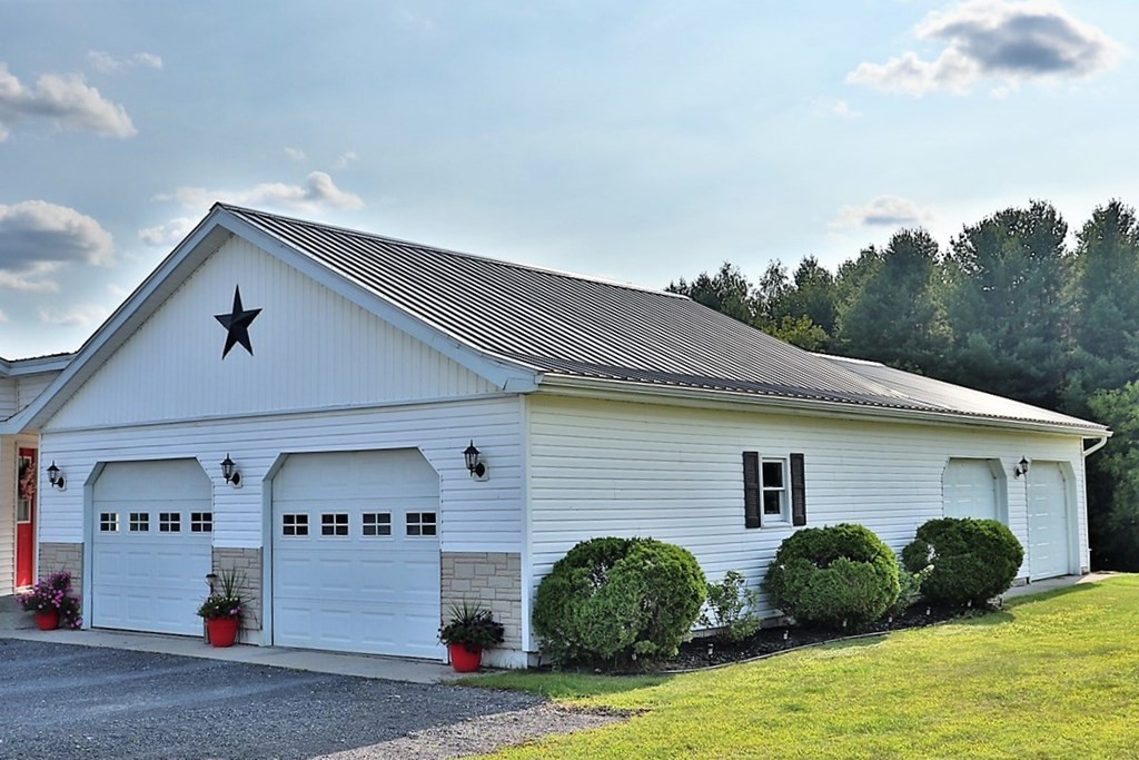 657 Route 22 Mooers NY 12958