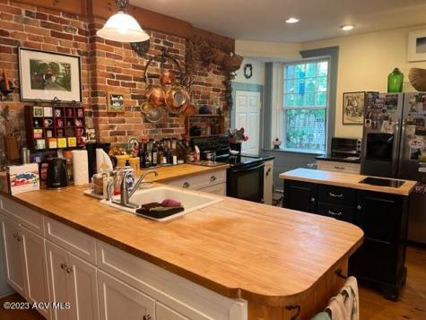 1215 Stevenson Road Westport NY 12993