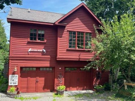 1215 Stevenson Road Westport NY 12993