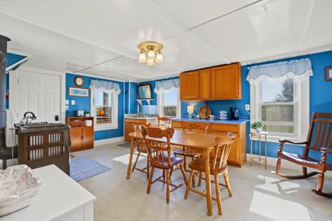 4 Trudeau Road Cadyville NY 12918
