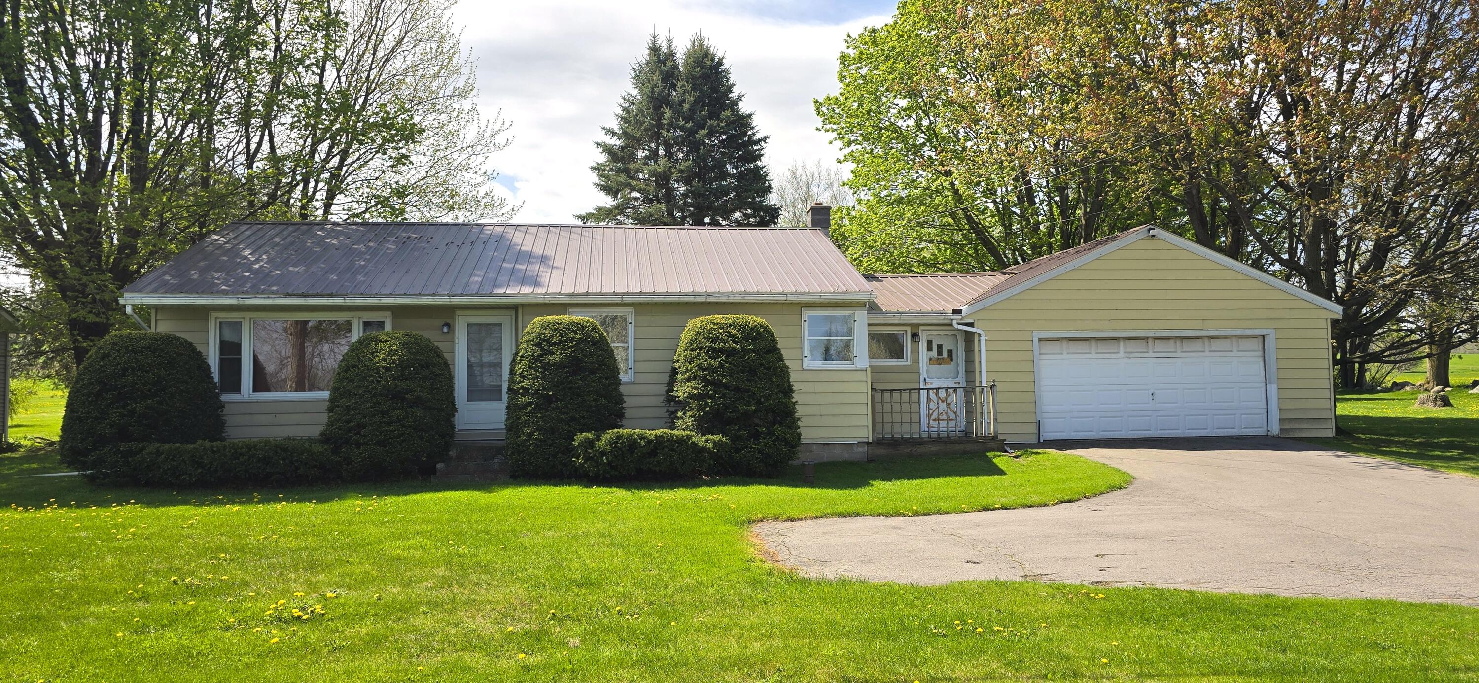 2698 U.s. 11 North Bangor NY 12966