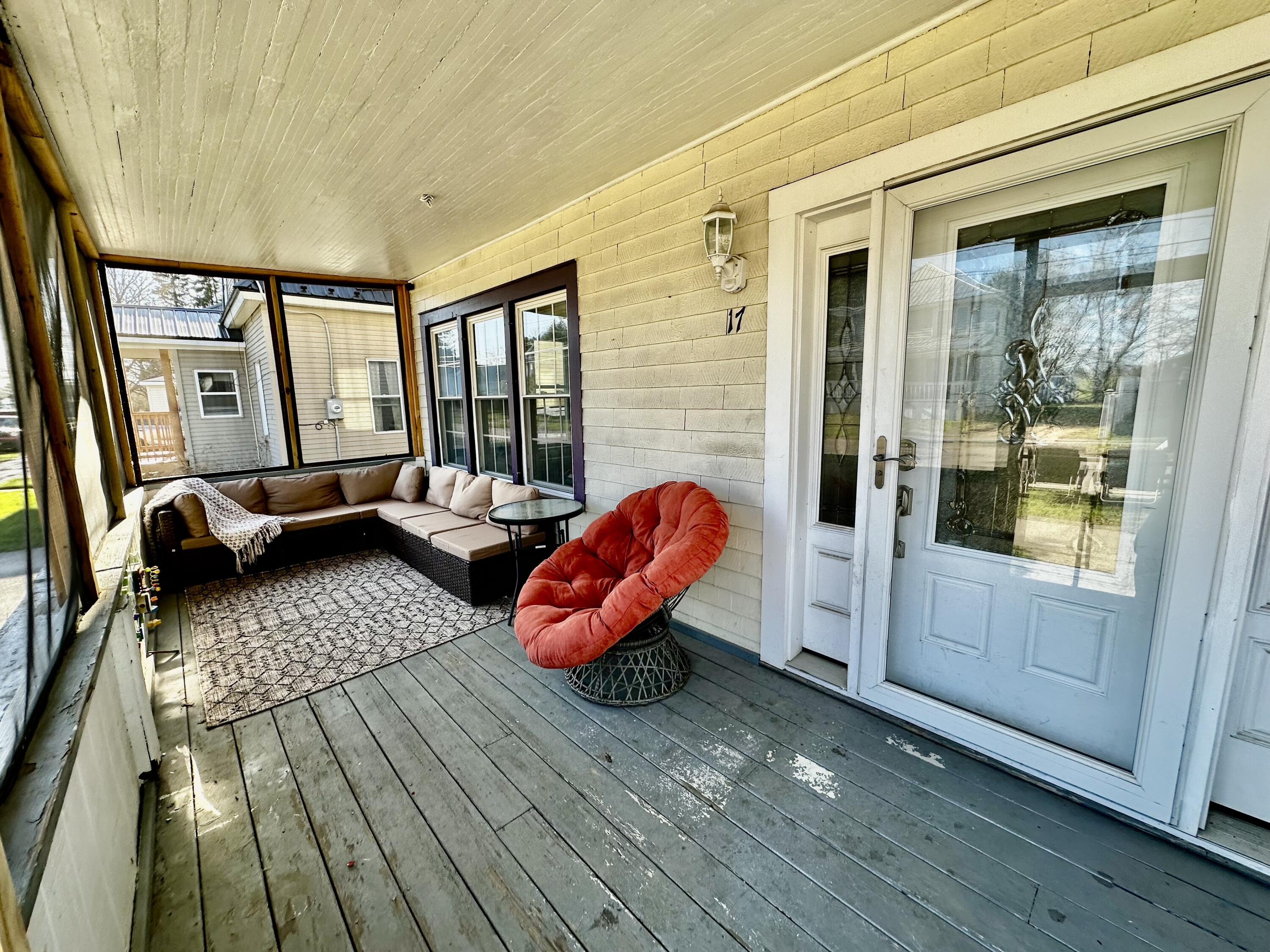 17 Collins Street Chateaugay NY 12920
