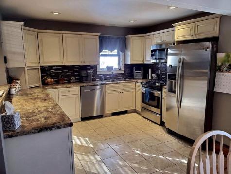 29 Edwards Street Malone NY 12953