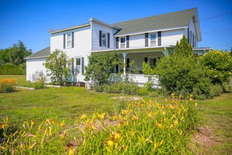 97 Chesterfield Street Keeseville NY 12944