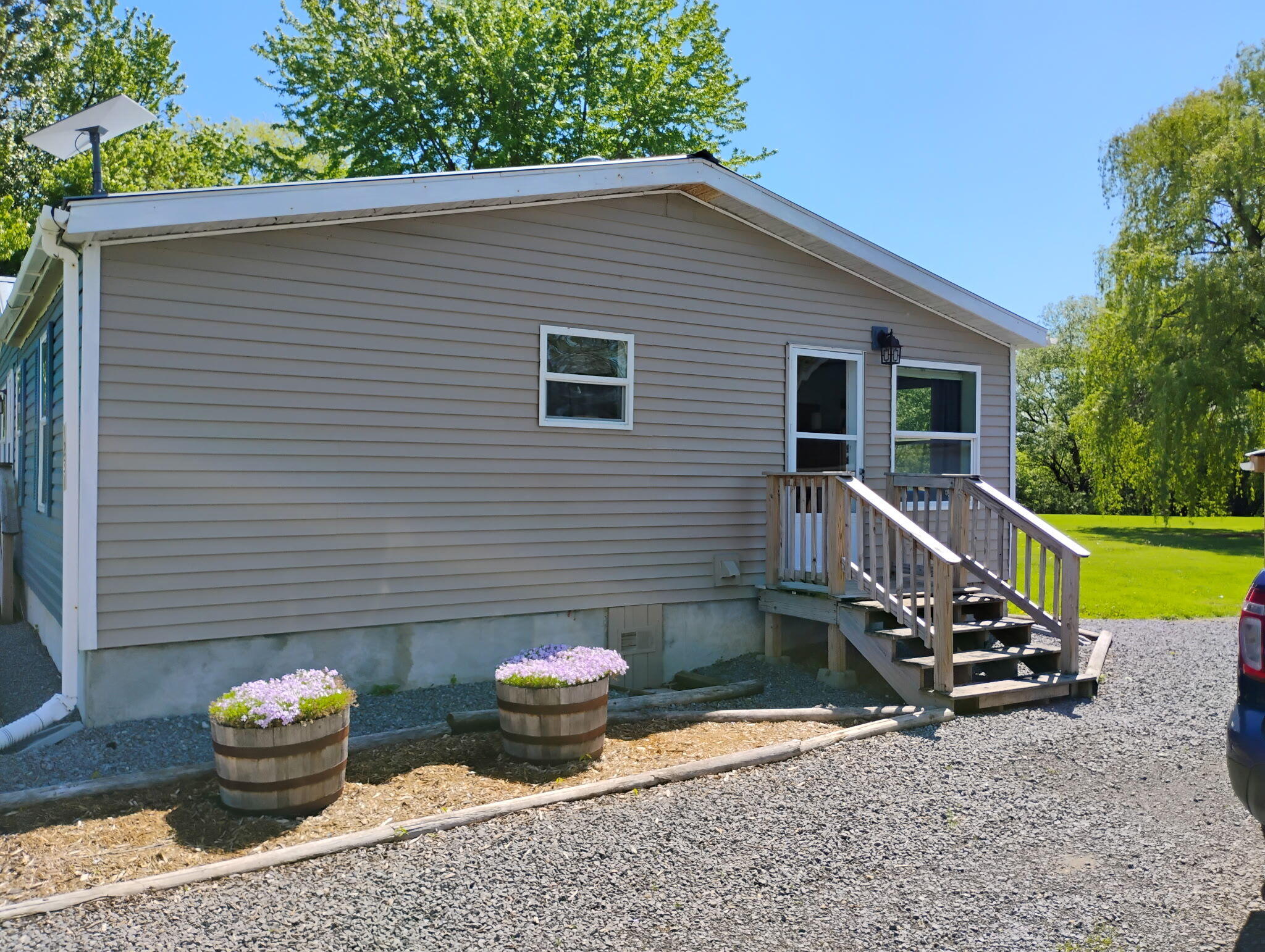 1231 Route 9b Champlain NY 12919
