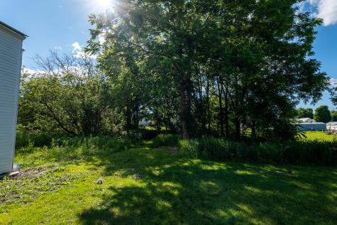 23 Spruce Street Champlain NY 12919