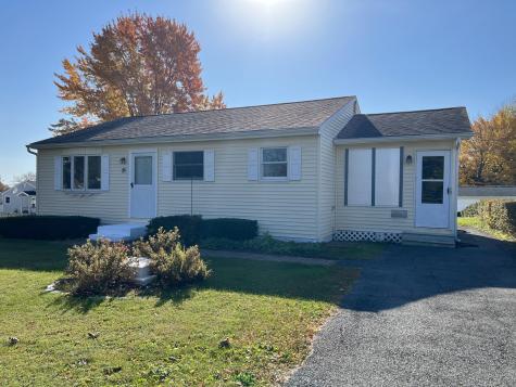 21 Dennis Avenue Plattsburgh NY 12901
