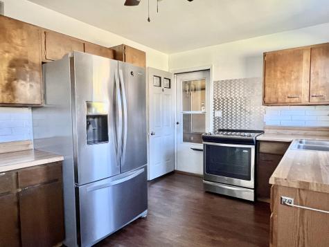 21 Dennis Avenue Plattsburgh NY 12901