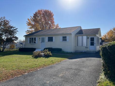 21 Dennis Avenue Plattsburgh NY 12901
