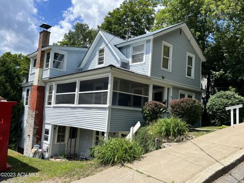 33 Franklin Avenue Saranac Lake NY 12983
