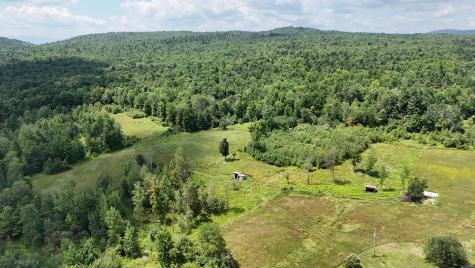 233 Hibernia Road Peru NY 12972