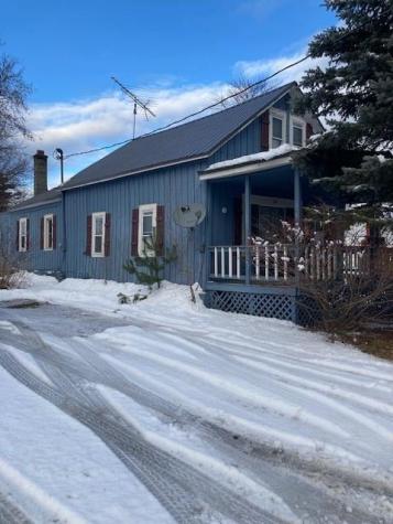 54 Pleasant Street Peru NY 12972