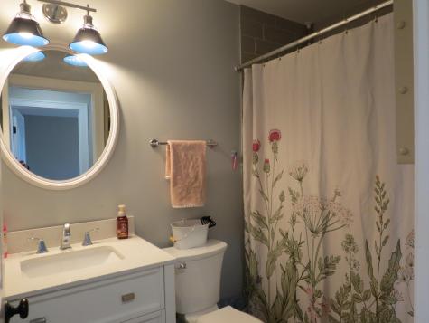 3 Lennox Way Plattsburgh NY 12901