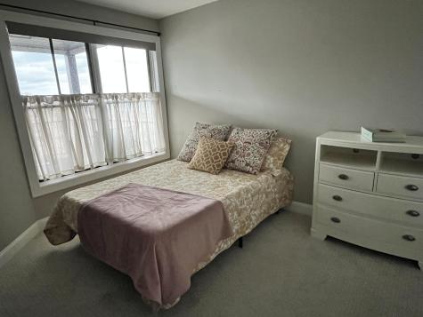 3 Lennox Way Plattsburgh NY 12901